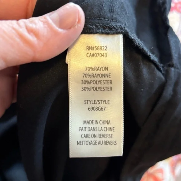 Max Studio Black V-Neck Dress - size M - Picture 6 of 6